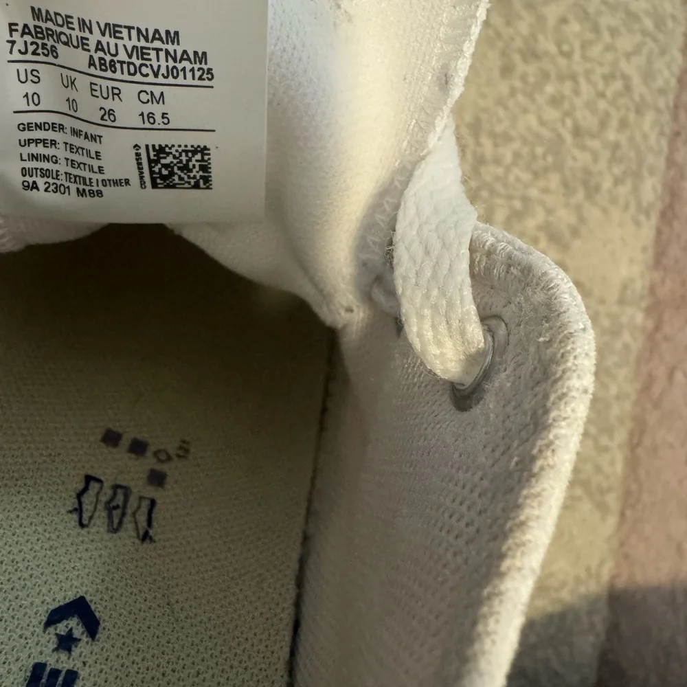Converse Kids White Sneakers
